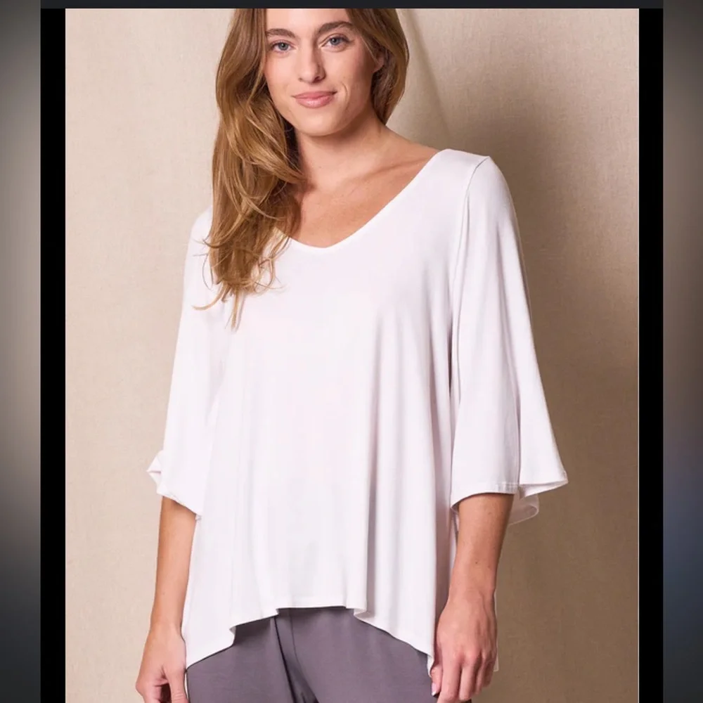 Anthropologie Bordeaux Ivory Flutter S/S V-Neck Hi-Lo Flowy Blouse size XL - Picture 1 of 5
